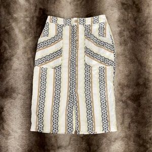 Gorgeous embroidered Anthropologie skirt sz 2